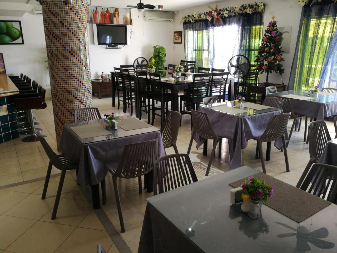 Sunsea Resort Guimaras Exteriör bild